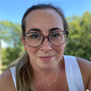 Meet your Posher, Andrea